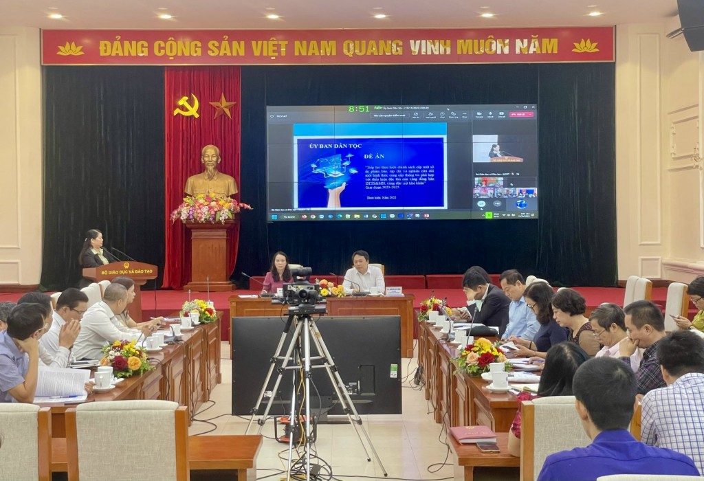 Quang cảnh buổi
