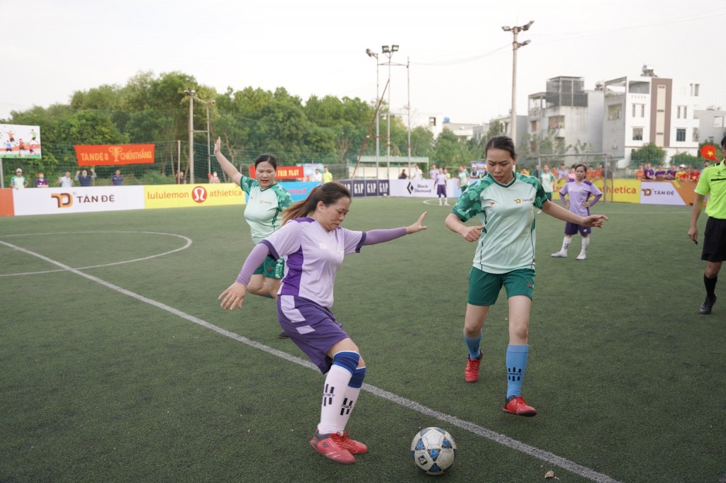 Đây là sân chơi bổ ích cho hơn 2000 thành viên tham gia các môn thi trong đó có: 54 vận động viên cầu lông, 19 vận động viên bóng bàn, 151 đội kéo co, 28 đội bóng, trong đó có 16 đội bóng đá nam. 12 đội bóng đá nữ thi đấu từ ngày 15/09/2022 đến ngày 03/11/2022.