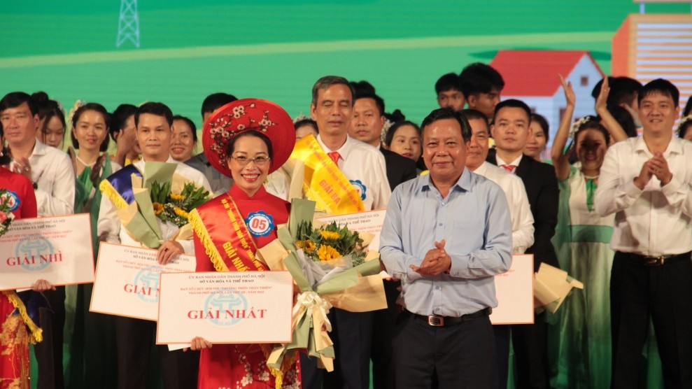Thí sinh huyện Đông Anh đạt giải nhất Hội thi “Trưởng thôn thân thiện” thành phố Hà Nội