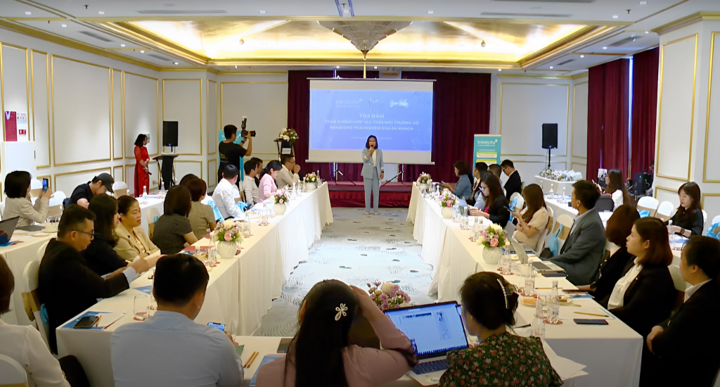 Traveloka tổ chức tọa đàm chuyển đổi số với sự hỗ trợ của Tổng cục Du lịch Việt Nam