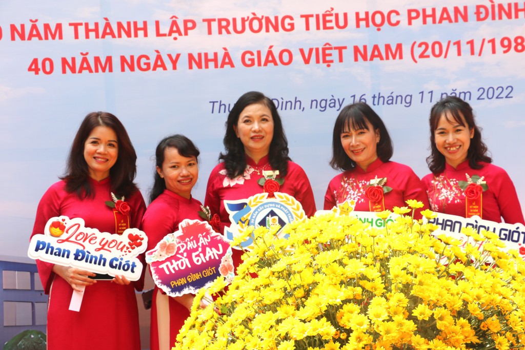 Trường Tiểu học Phan Đình “vươn mình” mạnh mẽ, từng bước khẳng định thương hiệu