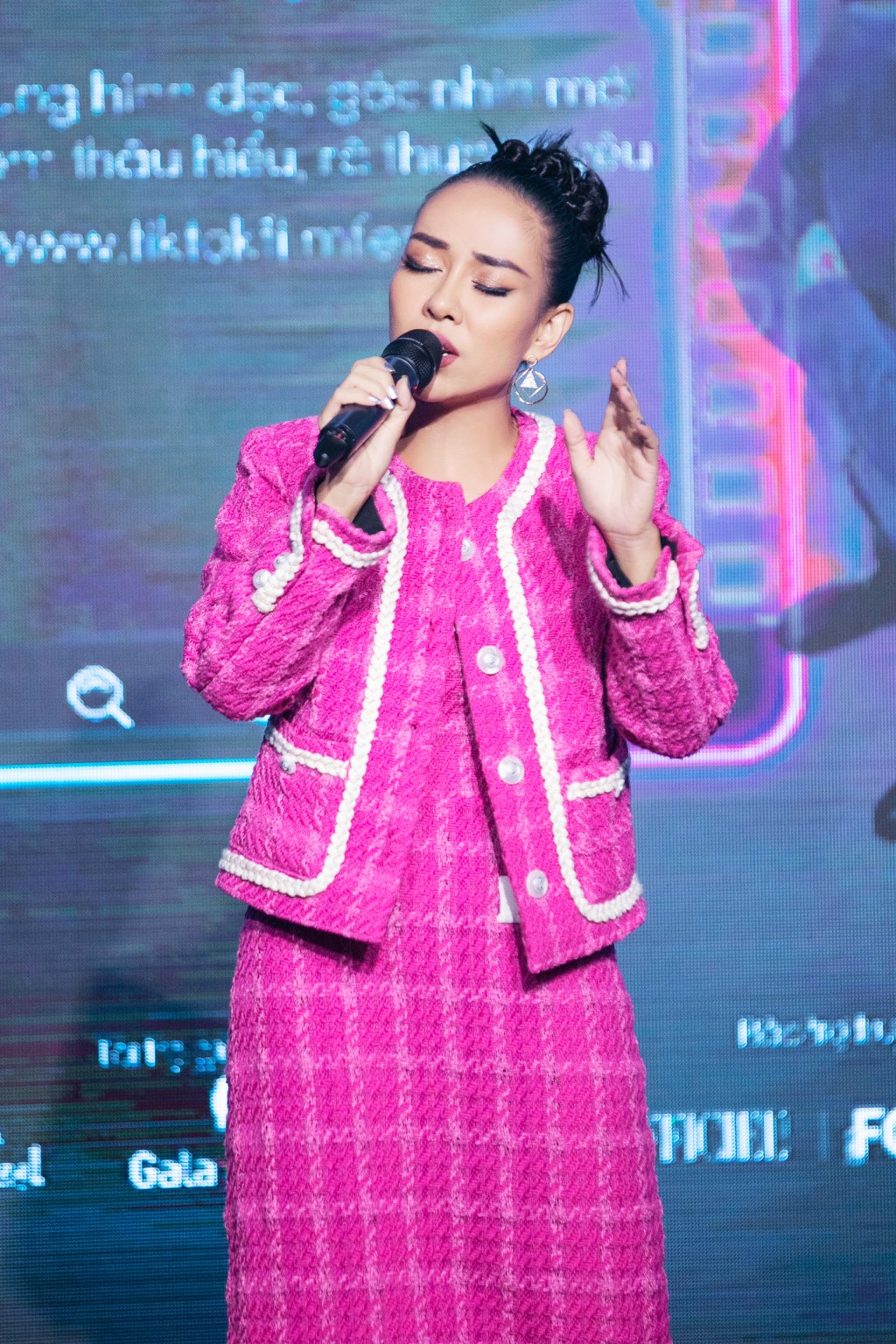 Ca sĩ Thảo Trang 
