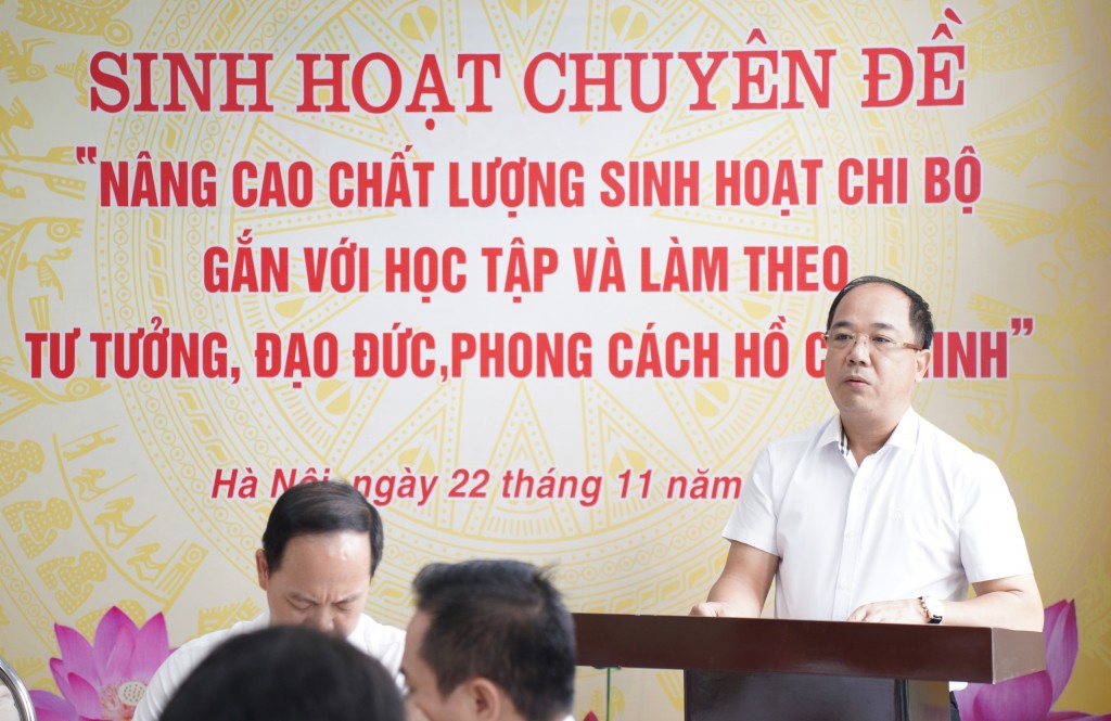 Đồng chí Nguyễn Mạnh Hưng, Bí thư chi bộ, Tổng biên tập Báo Tuổi trẻ Thủ đô phát biểu