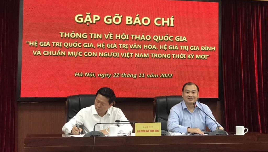 120 nhà khoa học, nhà nghiên cứu tham dự Hội thảo quốc gia về văn hóa