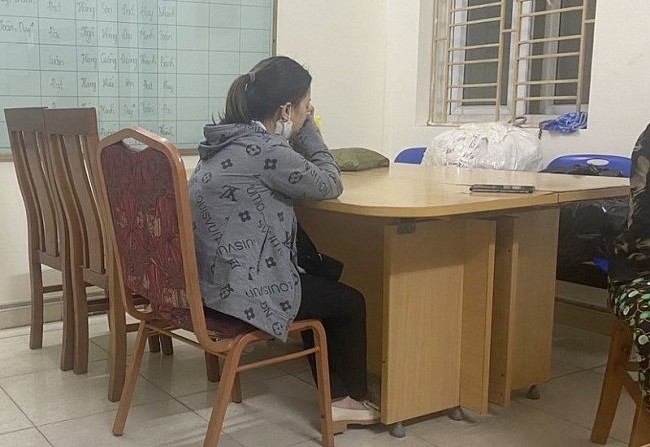 Hải Phòng: Phát hiện người phụ nữ định nhảy cầu Bính tự tử