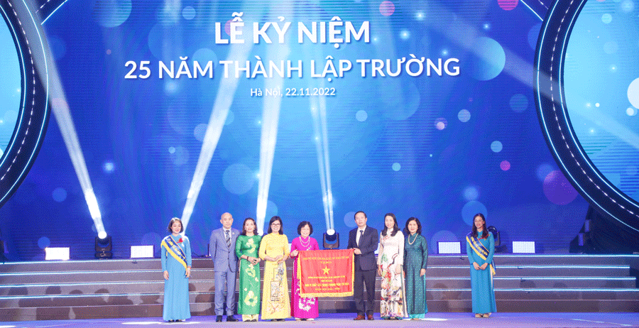 “We are the future” - đại nhạc hội mừng kỷ niệm 25 năm thành lập trường Tiểu học Đoàn Thị Điểm