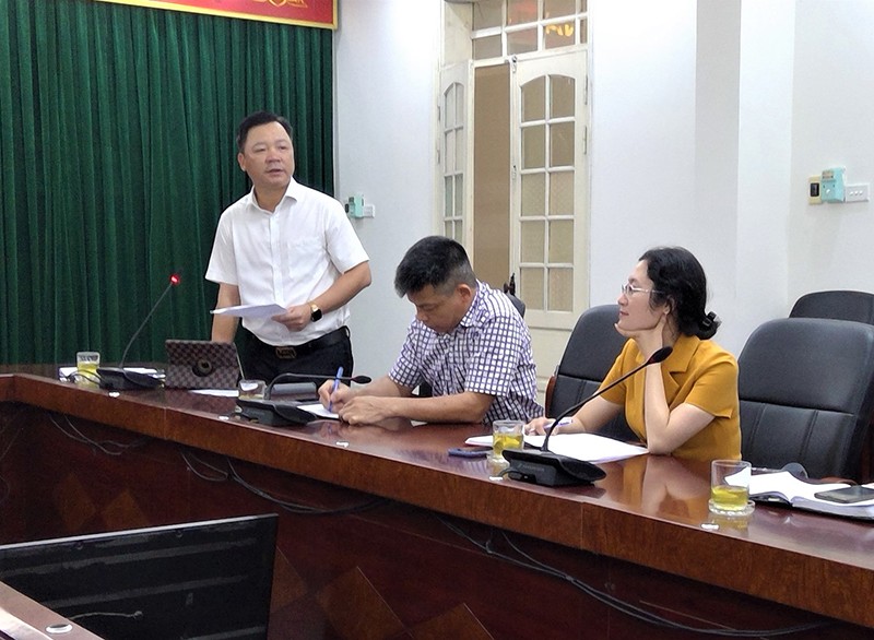 Đồng chí Nguyễn Sỹ Trường - Phó Chủ tịch Uỷ ban MTTQ Việt Nam thành phố Hà Nội phát biểu tại cuộc họp