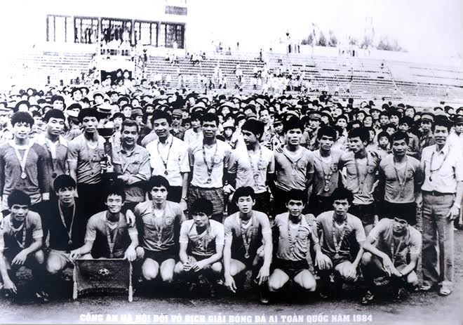 Đội bóng đá Công an Hà Nội vô địch giải bóng đá toàn quốc năm 1984