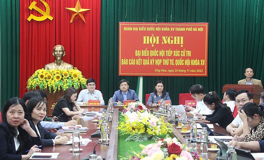 Quang cảnh hội nghị ở điểm cầu chính tại huyện Ứng Hòa
