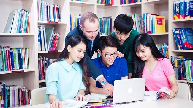 Hỗ trợ nâng cao năng lực ngoại ngữ và hội nhập quốc tế cho thanh thiếu nhi