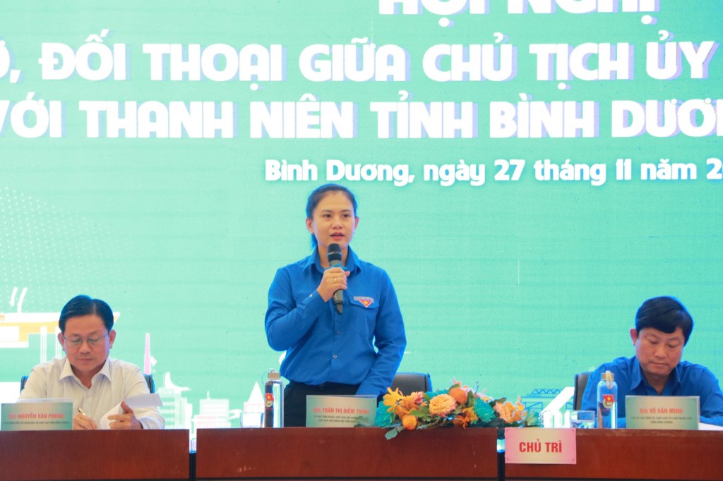 hị Trần Thị Diễm Trinh - Bí thư Tỉnh đoàn Bình Dương phát biểu tại hội nghị
