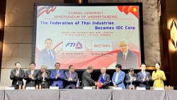 Becamex IDC ký kết hợp tác với Liên đoàn công nghiệp Thái Lan