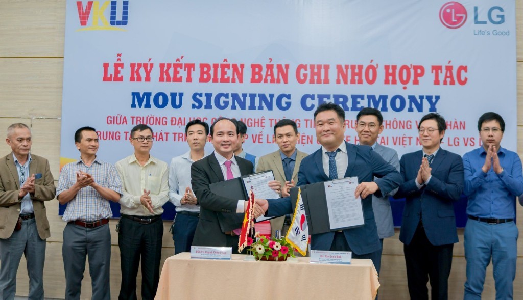 LG hợp tác cùng trường Đại học CNTT và Truyền thông Việt - Hàn Đà Nẵng đào tạo nguồn nhân lực CNTT chất lượng quốc tế (nguồn vku.udn.vn)