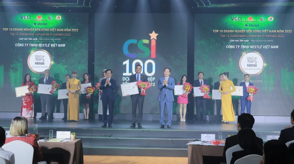 Nestlé Việt Nam được bình chọn là Doanh nghiệp Bền vững nhất Việt Nam năm 2022 trong lĩnh vực sản xuất. 