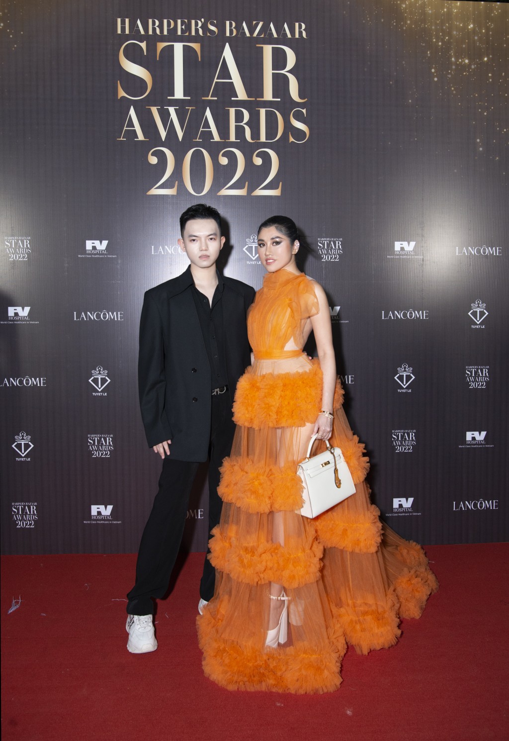 Emily Hồng Nhung và Phan Đăng Hoàng
