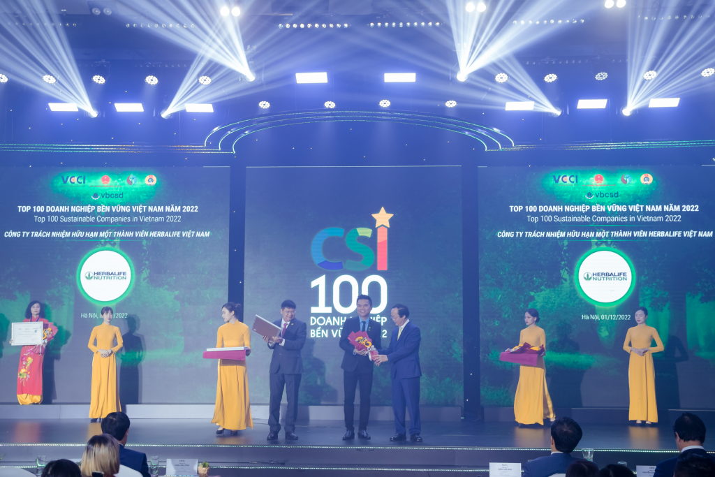 Herbalife Việt Nam được vinh danh top 100 Doanh nghiệp Bền vững Việt Nam năm 2022