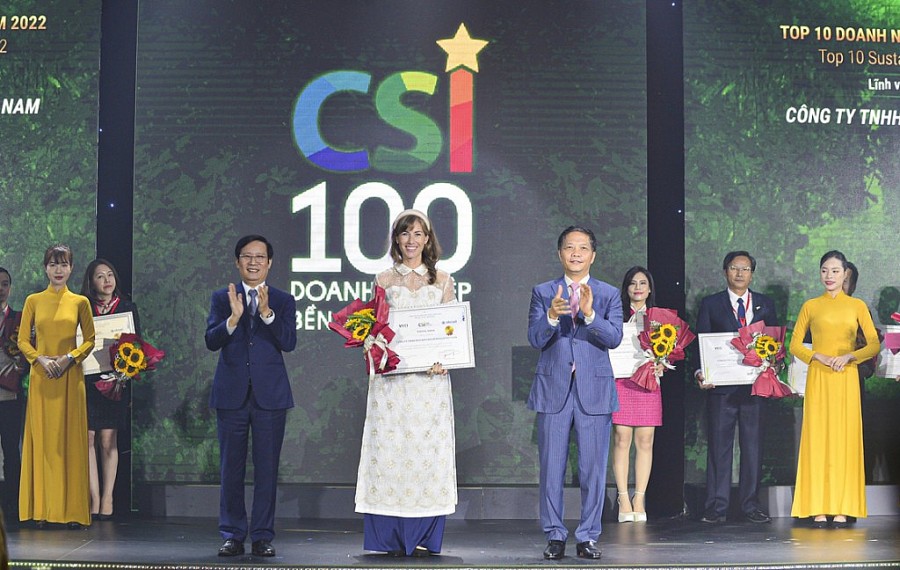 Giải thưởng CSI năm nay ghi nhận những nỗ lực của HEINEKEN Việt Nam trong việc thực hiện cam kết phát triển bền vững “Vì một Việt Nam tốt đẹp hơn” trong suốt năm 2022