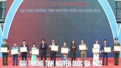 19 tập thể, cá nhân được trao Giải thưởng Tình nguyện Quốc gia