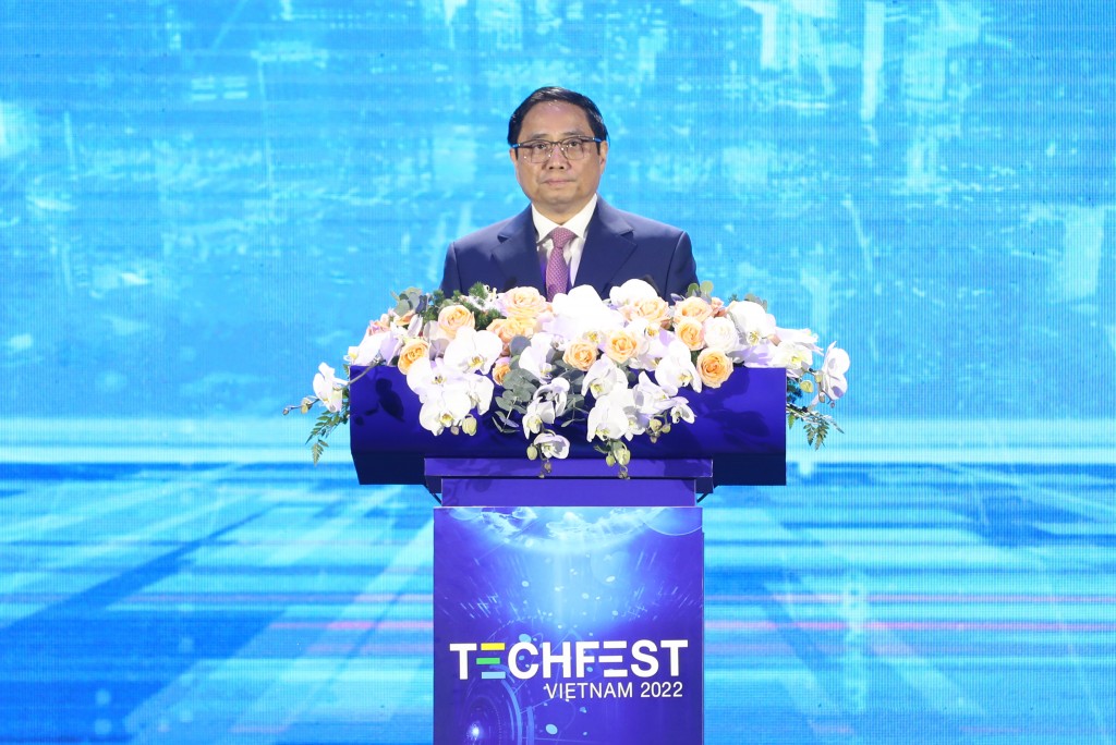 Thủ tướng tham dự sự kiện “Dấu ấn Techfest Vietnam 2022”