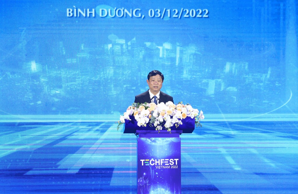 Thủ tướng tham dự sự kiện “Dấu ấn Techfest Vietnam 2022”