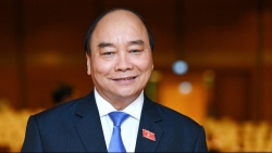 Chủ tịch nước Nguyễn Xuân Phúc lên đường thăm Hàn Quốc