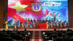 Lực lượng thực thi pháp luật trên biển của 6 quốc gia tham quan thắng cảnh Hà Nội
