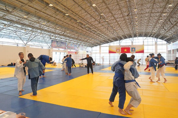 Các VĐV đội tuyển Jujitsu Hà Nội tích cực tập luyện, sẵn sàng mang huy chương về cho Thể thao Hà Nội