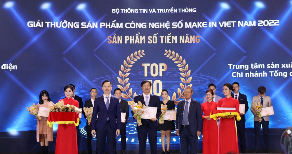 Tôn vinh