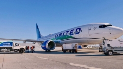 Áp lực khan hiếm nhiên liệu, giảm phát thải đè nặng thị trường hàng không