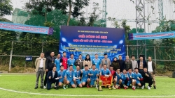 Tìm được "đội vô địch" giải bóng đá mini quận Cầu Giấy năm 2022