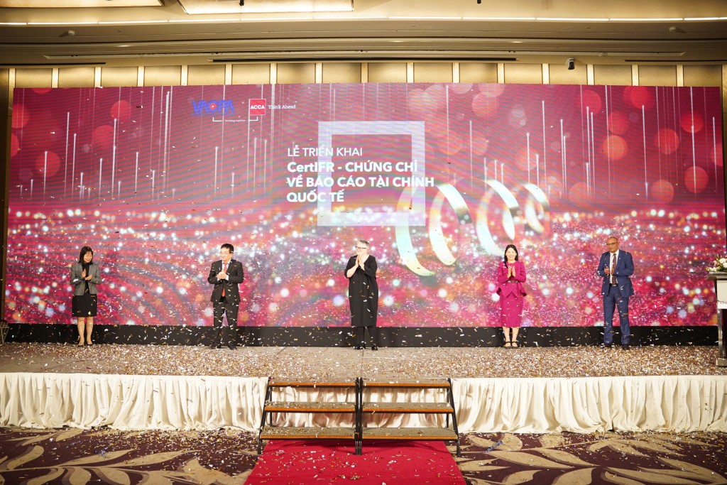 Triển khai IFRS