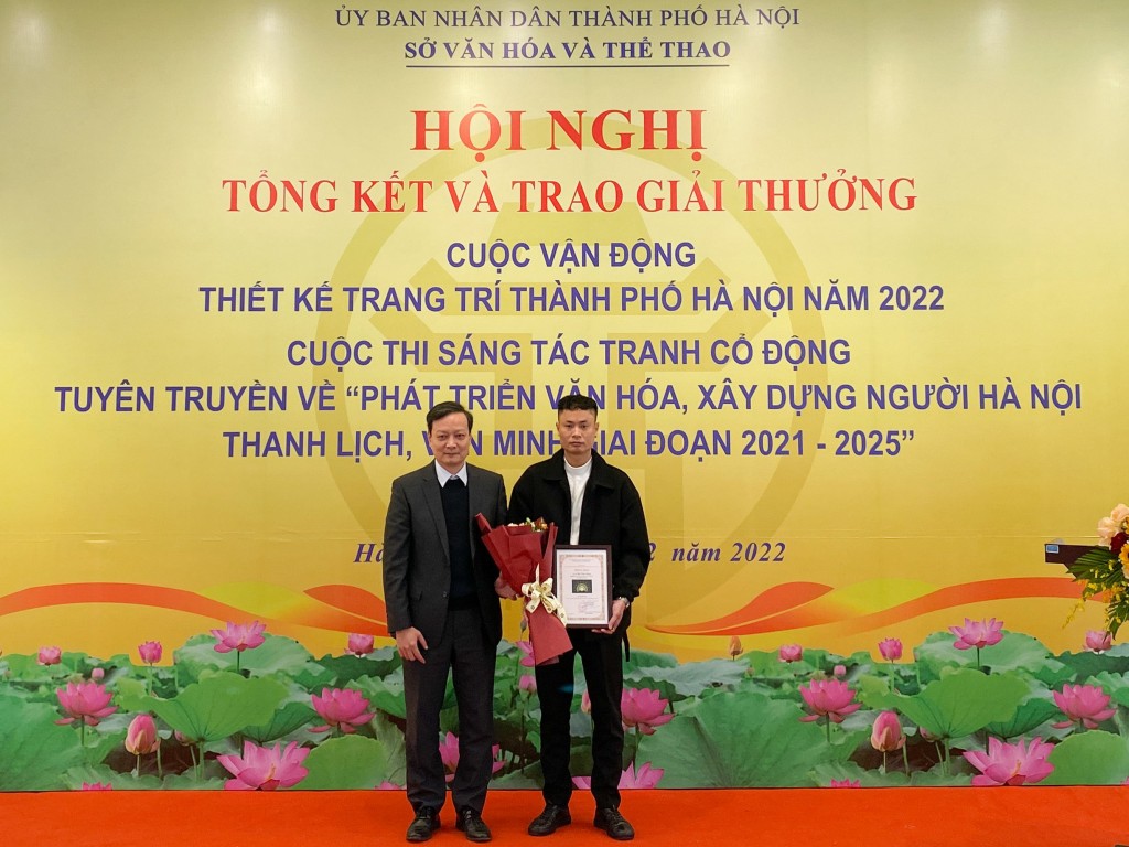 BTC trao giải Nhất Cuộc vận động thiết kế trang trí thành phố