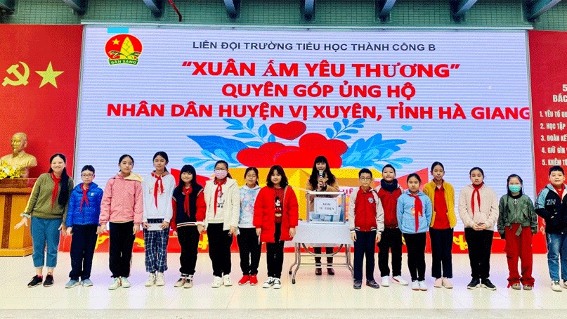 Hoạt động giáo dục ý nghĩa kỷ niệm 50 năm chiến thắng Hà Nội - Điện Biên Phủ trên không