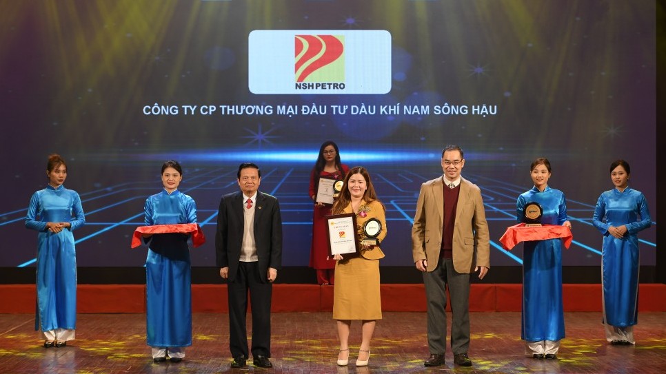 Nam Sông Hậu - NSH Petro được vinh danh "Top 50 nhãn hiệu nổi tiếng Việt Nam năm 2022"