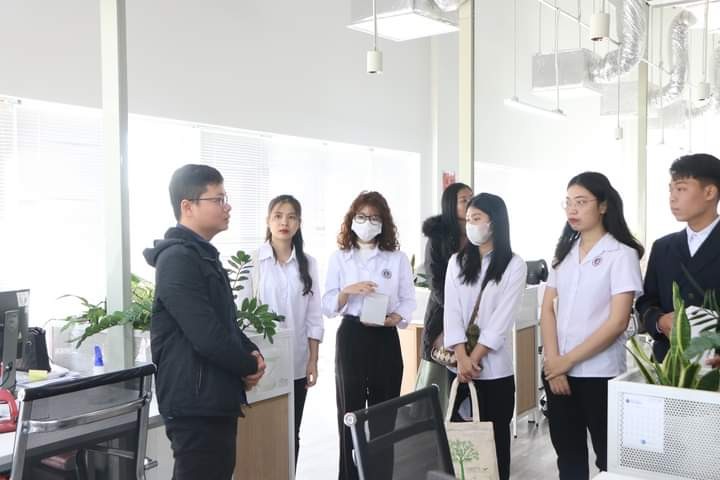 Chương trình thu hút gần 100 sinh viên từ các trường Đại học trên địa bàn thành phố Hải Phòng tham gia