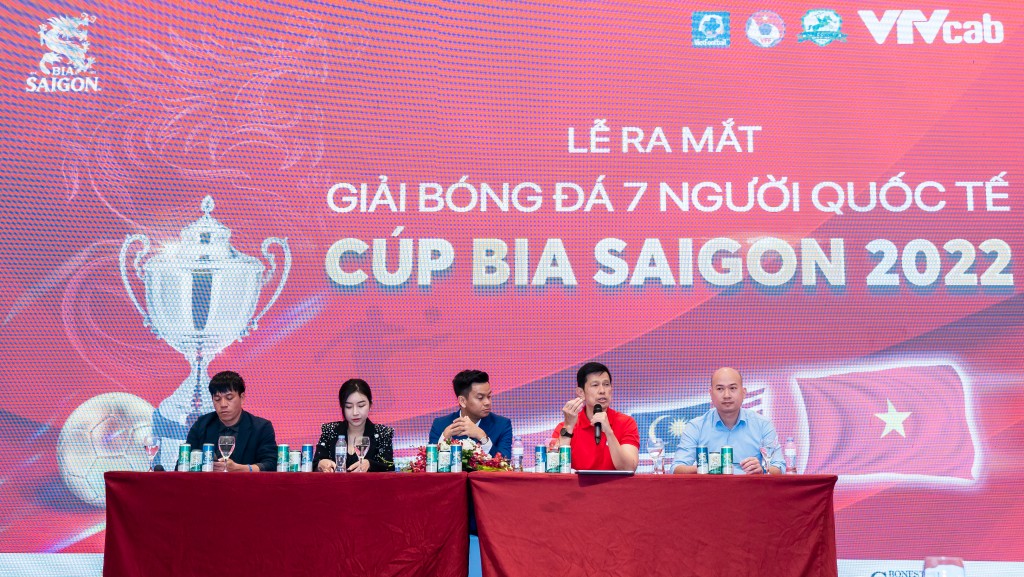 Lần đầu ra mắt Giải bóng đá 7 người quốc tế Cúp Bia Saigon 2022