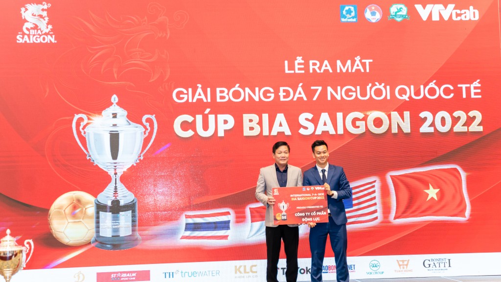 Lần đầu ra mắt Giải bóng đá 7 người quốc tế Cúp Bia Saigon 2022