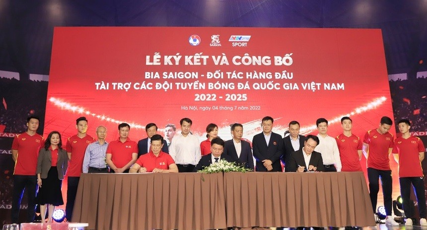 Bia Saigon trở thành đối tác hàng đầu và độc quyền trong ngành bia cho đội tuyển bóng đá quốc gia