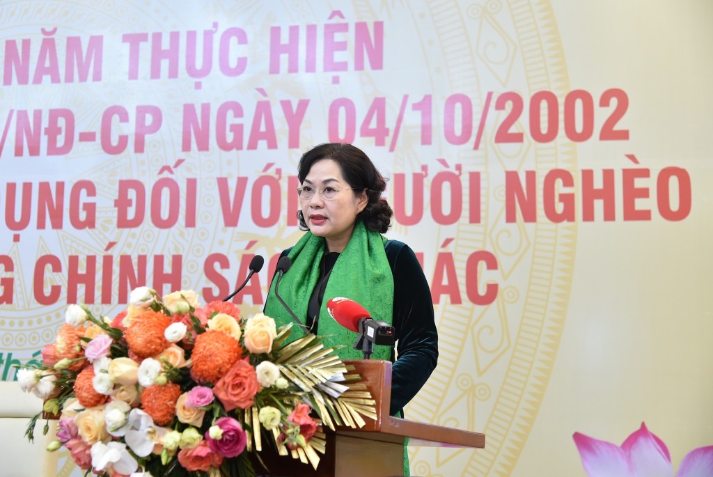 Thống đốc NHNN, Chủ tịch HĐQT NHCSXH Nguyễn Thị Hồng phát biểu tại hội nghị. Ảnh VGP/Quang Thương