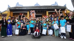 Quảng Nam: Hội An đón đoàn khách quốc tế đầu tiên tham quan phố cổ năm 2023