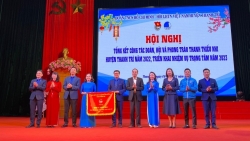 Huyện đoàn Thanh Trì nhận cờ thi đua xuất sắc