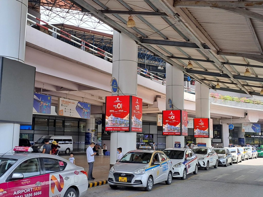 Cục Hàng không Việt Nam đề nghị thêm xe buýt, taxi phục vụ bay đêm dịp Tết