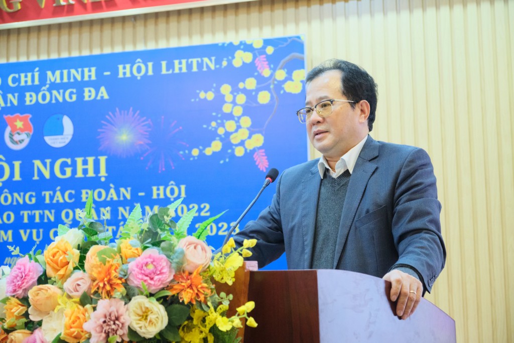 Quận ủy viên, Phó Chủ tịch UBND quận Đống Đa Nguyễn Hoàng Giáp phát biểu tại hội nghị