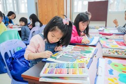 Thủ tướng trả lời chất vấn về sáp nhập, chuyển đổi nhà thiếu nhi