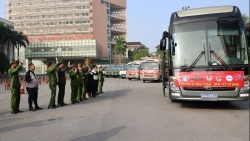 Chuyến xe mùa Xuân đưa hàng trăm học viên Học viện Cảnh sát Nhân dân về quê đón Tết