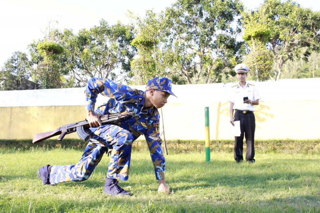 Tết ấm áp trong vòng tay đồng đội