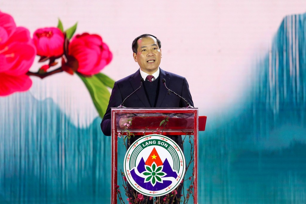 Ông Dương Xuân Huyên - Phó Chủ tịch thường trực UBND tỉnh Lạng Sơn phát biểu tại lễ khai mạc