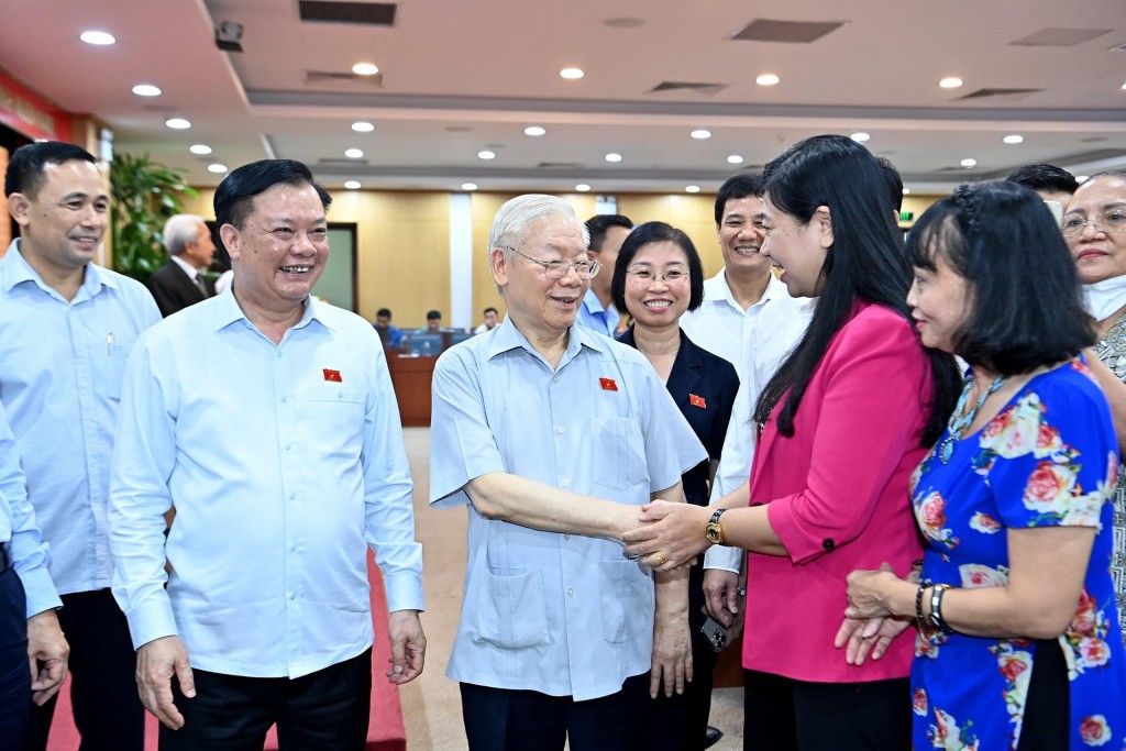 Tổng Bí thư Nguyễn Phú Trọng và các lãnh đạo TP Hà Nội tiếp xúc cử tri các quận Đống Đa, Hai Bà Trưng, Ba Đình báo cáo kết quả kỳ họp thứ tư, Quốc hội khóa XV, ngày 19/11/2022