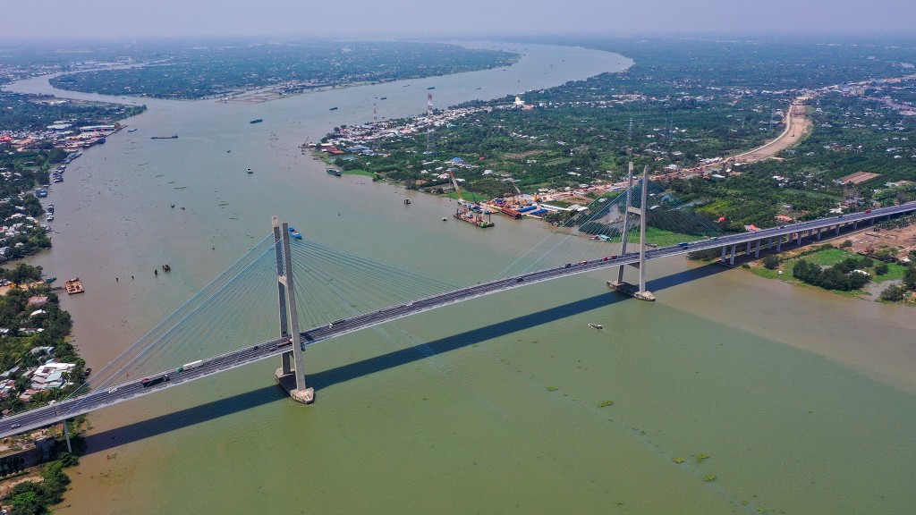 Hệ thống giao thông vùng Đồng bằng sông Cửu Long ngày càng được quan tâm đầu tư