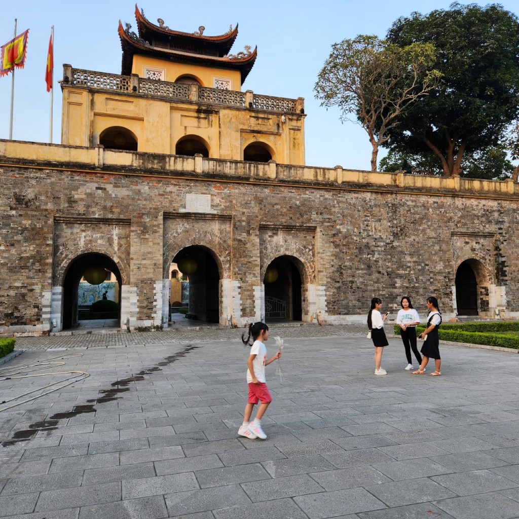 Quận Ba Đình thực hiện nghiêm nếp sống văn minh tại nơi thờ tự